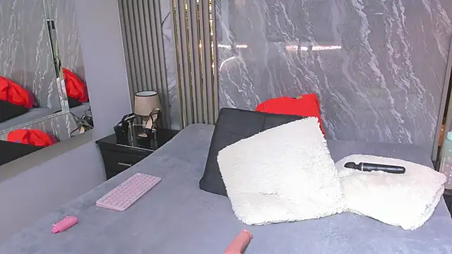 Nyakimgold online show from 02/21/25, 04:37