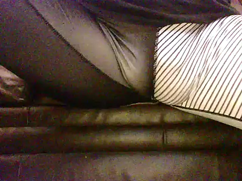 Snapshot of SDtinycok chatting on 03/09/25, 04:33 SDtinycok online show from 03/09/25, 04:33