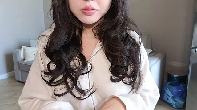 TammiLou online show from 10/08/25, 06:22