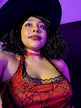 Snapshot of Electric_bae chatting on 10/27/25, 03:16 Electric bae online show from 10/27/25, 03:16