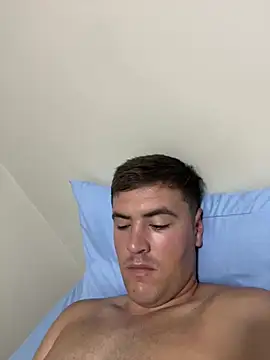 urielpereira online show from 05/21/26, 12:06