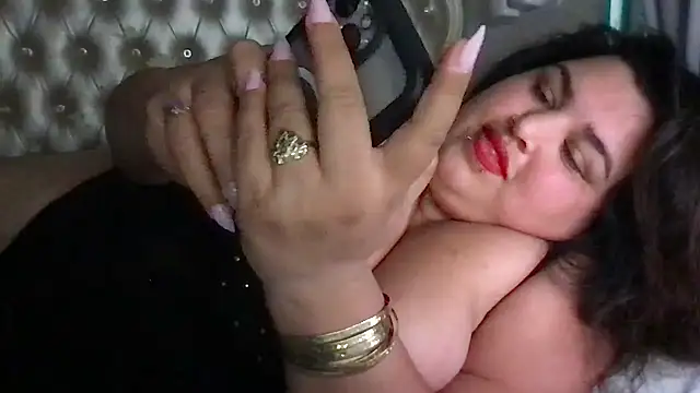 fatbbwpanocha69 online show from 02/13/25, 06:16