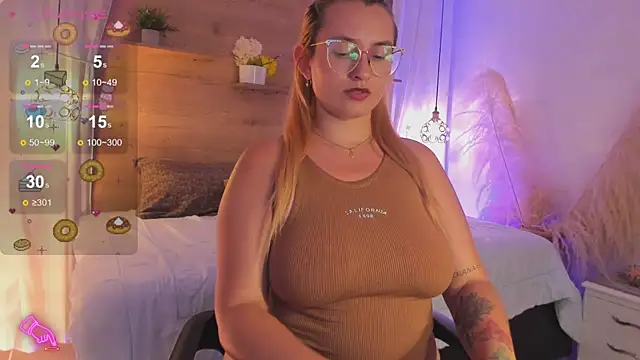 halaaa 1 online show from 01/07/25, 10:52