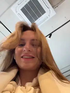 -AngelAri- online show from 03/02/25, 09:10