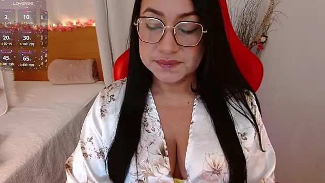 lucy luu  online show from 02/27/25, 09:58