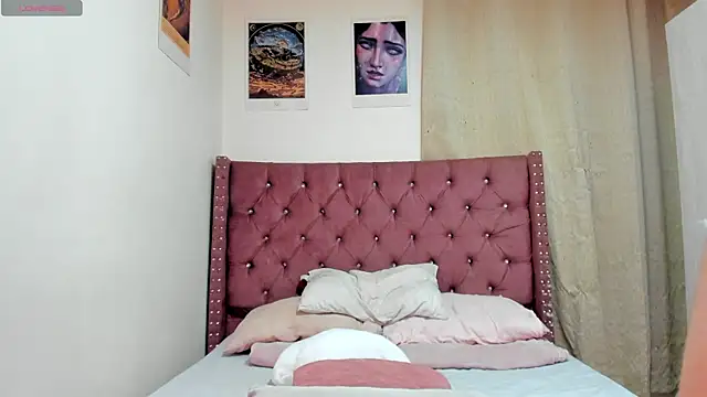 Moonlight1002 online show from 01/19/25, 07:36