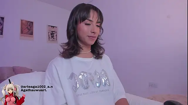 Moonlight1002 online show from 10/09/25, 01:25