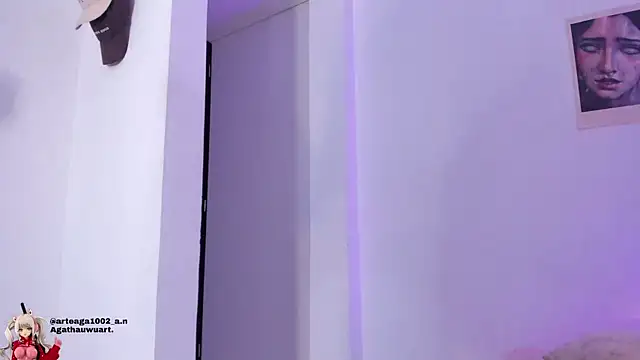 Moonlight1002 online show from 11/25/25, 02:50