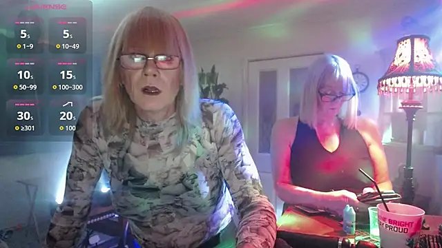 COUPLE4VOYEUR01 online show from 01/17/26, 07:50