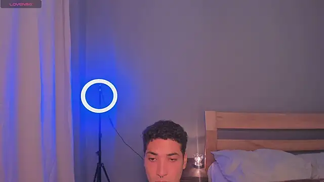 MitchellXD online show from 03/04/26, 04:35