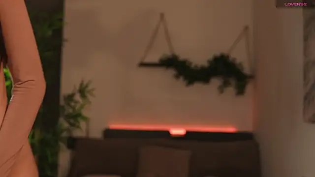 Jaylee Krys online show from 04/15/26, 06:48