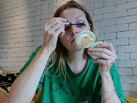 Angel girllovemy online show from 12/19/25, 07:26