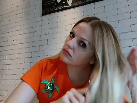 Angel girllovemy online show from 12/23/25, 09:18