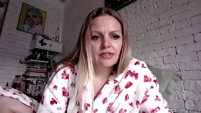 Angel girllovemy online show from 02/11/26, 07:57