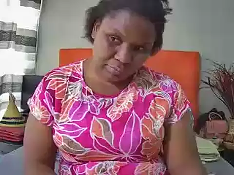 Snapshot of missboobsxx chatting on 02/11/25, 12:16 missboobsxx online show from 02/11/25, 12:16