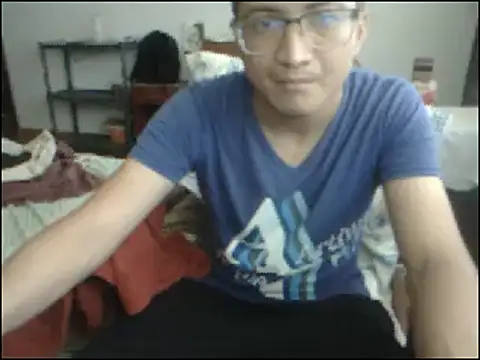 Snapshot of Mghty-cockl88 chatting on 01/27/25, 03:39 Mghty-cockl88 online show from 01/27/25, 03:39