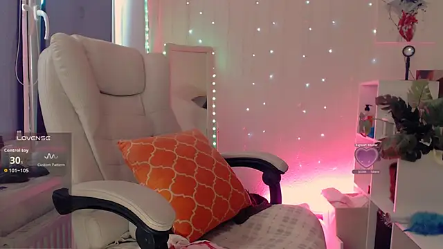 marycum2u online show from 04/09/26, 10:42