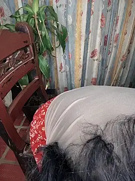 Snapshot of uma_patna000 chatting on 11/14/25, 02:49 uma patna000 online show from 11/14/25, 02:49