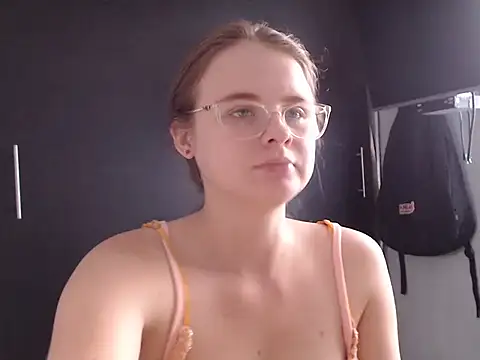 HellenMiyer1111 online show from 02/06/25, 06:46