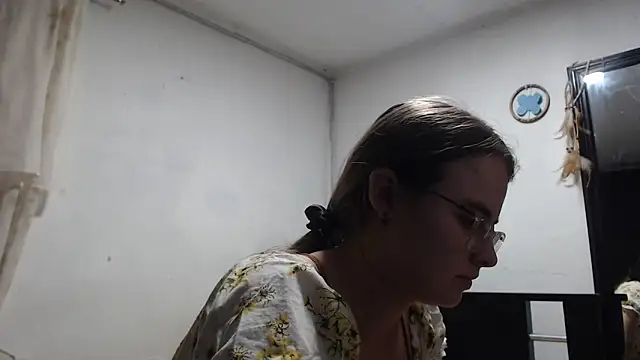 HellenMiyer1111 online show from 10/18/25, 04:08