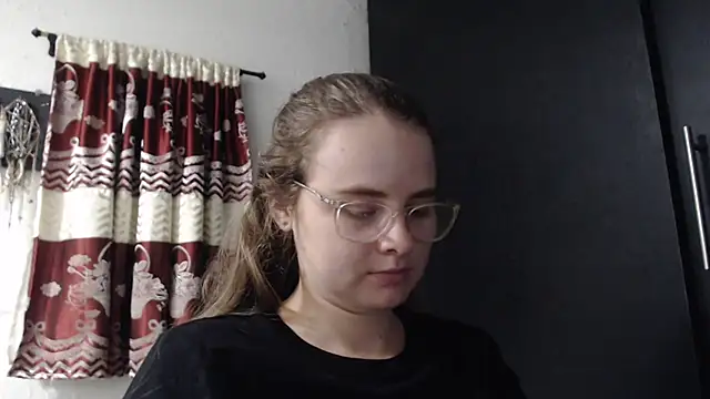 HellenMiyer1111 online show from 11/19/25, 07:14