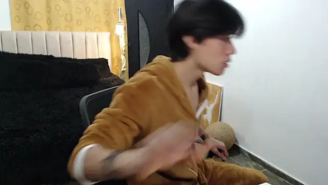 Elio-cam online show from 02/25/25, 09:20