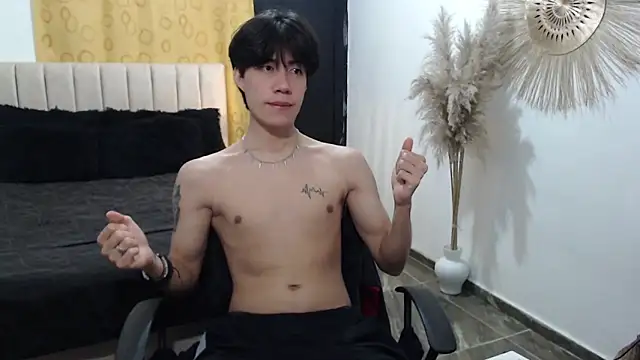 Elio-cam online show from 09/26/25, 06:28