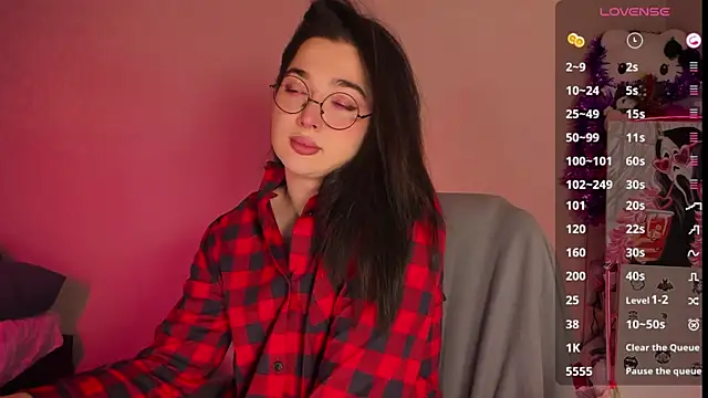 YsabellViveris online show from 12/28/24, 08:48