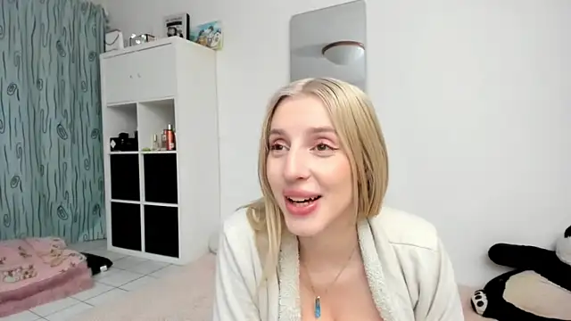 KenzieDawton online show from 05/16/26, 04:28