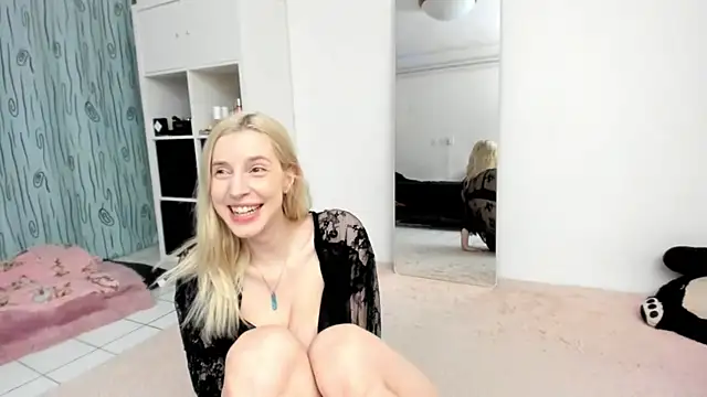 KenzieDawton online show from 07/24/26, 11:30