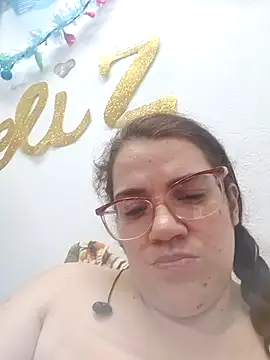 karlythothxh online show from 11/25/25, 03:39