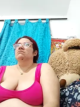 karlythothxh online show from 04/19/26, 04:17