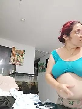 karlythothxh online show from 05/15/26, 11:56