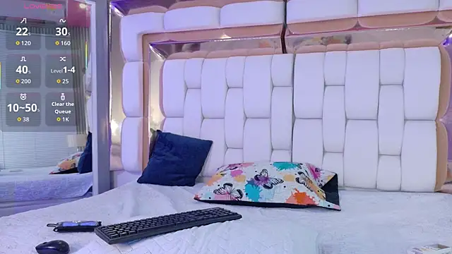 sexysistter online show from 11/11/25, 12:27