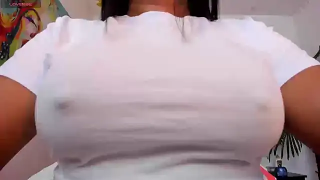 rosalia-04 online show from 12/27/24, 10:16