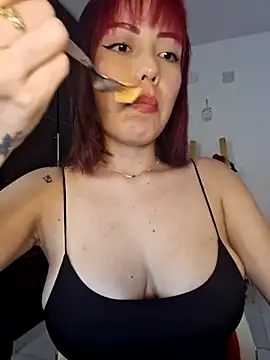 Snapshot of AiledSC chatting on 03/13/25, 10:21 AiledSC online show from 03/13/25, 10:21