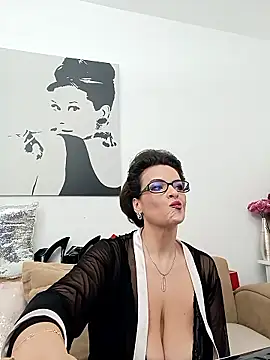 RebeccaNoble online show from 01/07/26, 05:48