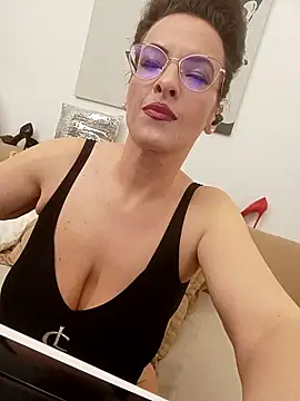 RebeccaNoble online show from 04/16/26, 02:18