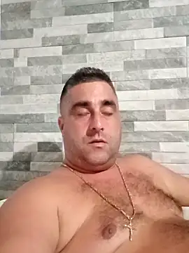 Snapshot of ADRIAN_ADI40 chatting on 09/18/25, 06:43 ADRIAN ADI40 online show from 09/18/25, 06:43