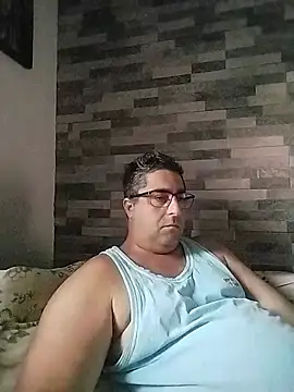 Snapshot of ADRIAN_ADI40 chatting on 05/19/26, 03:57 ADRIAN ADI40 online show from 05/19/26, 03:57