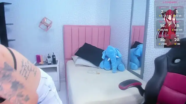 BIANCAROY1 online show from 03/27/26, 07:24