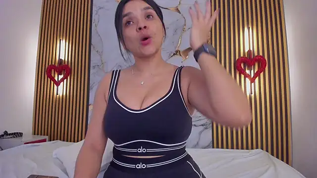 indi catalina online show from 03/03/26, 01:06