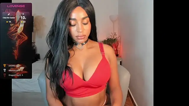 destinne mill  online show from 01/15/25, 03:07