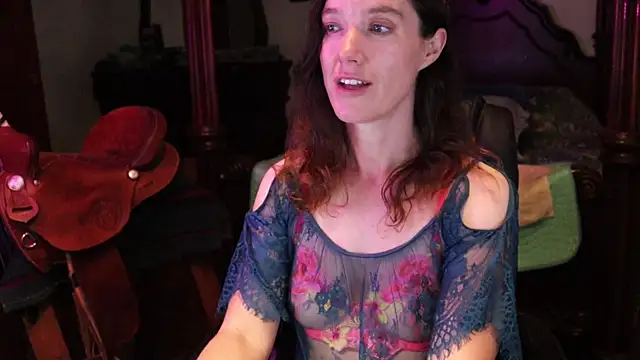 thornburyrose online show from 09/26/25, 01:42