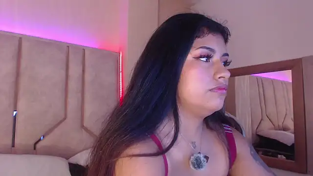 Snapshot of ChantalPetit chatting on 06/16/26, 03:36 ChantalPetit online show from 06/16/26, 03:36