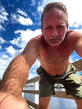 Bronco9602 online show from 09/27/25, 04:12