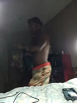 Snapshot of Maculine_Stayr chatting on 12/19/24, 03:40 Maculine Stayr online show from 12/19/24, 03:40