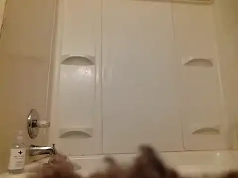 Snapshot of Maculine_Stayr chatting on 02/06/25, 01:05 Maculine Stayr online show from 02/06/25, 01:05