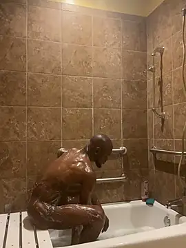 Snapshot of Maculine_Stayr chatting on 03/04/25, 09:00 Maculine Stayr online show from 03/04/25, 09:00