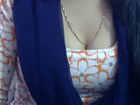 Snapshot of Your_wild_Dia chatting on 03/05/25, 09:27 Your wild Dia online show from 03/05/25, 09:27